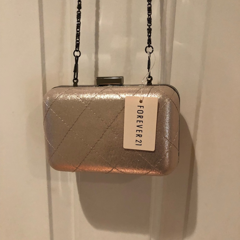 Champagne F21 clutch